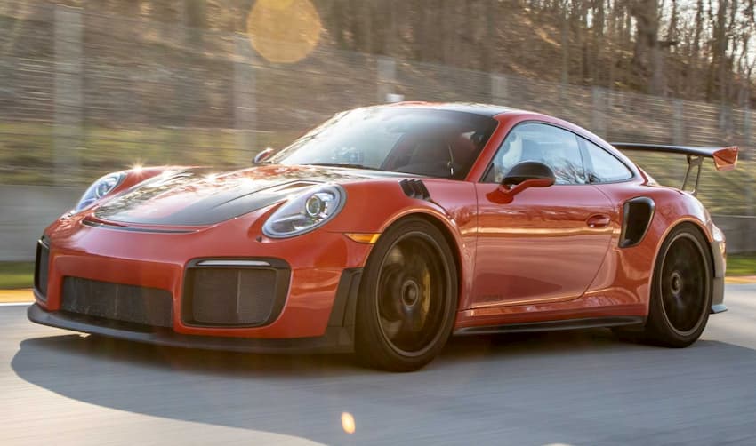 Giá xe ô tô Porsche 911 GT2 RS