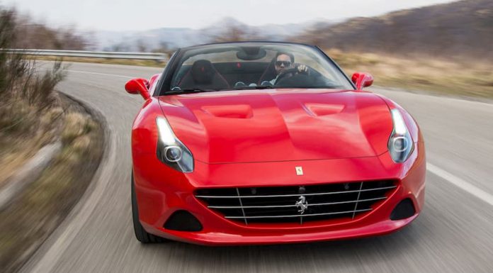 Giá xe Ferrari California T