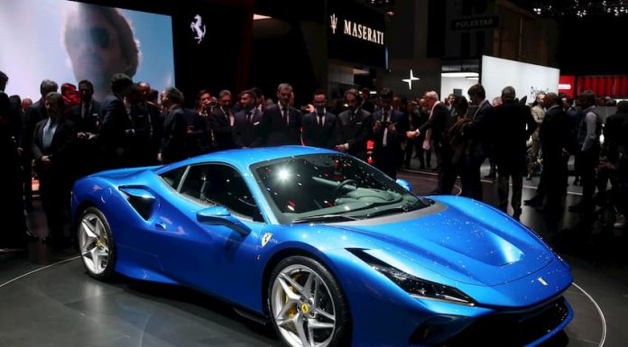 Giá xe Ferrari F8 Tributo