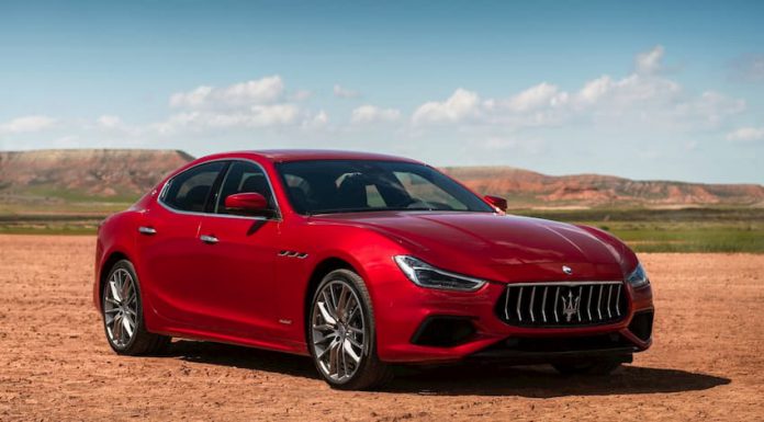 Giá xe Maserati Ghibli