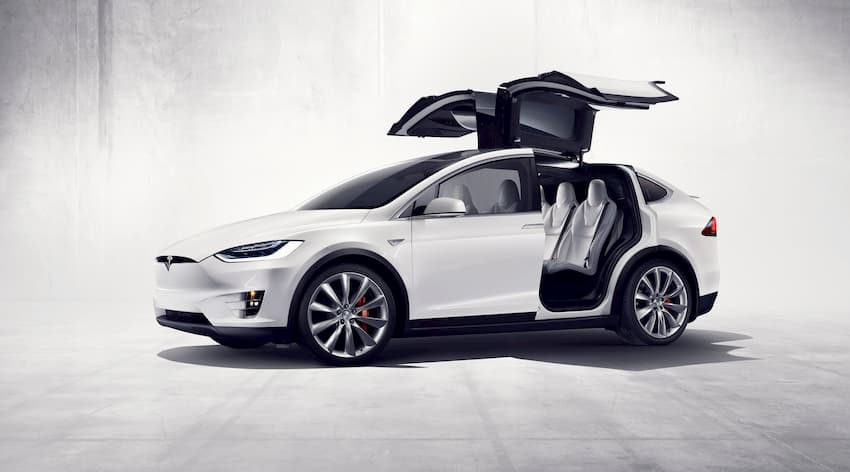 Giá xe Tesla Model X