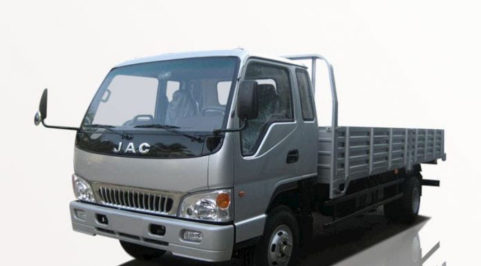 Giá xe tải Jac 6T4 - HFC1083K1