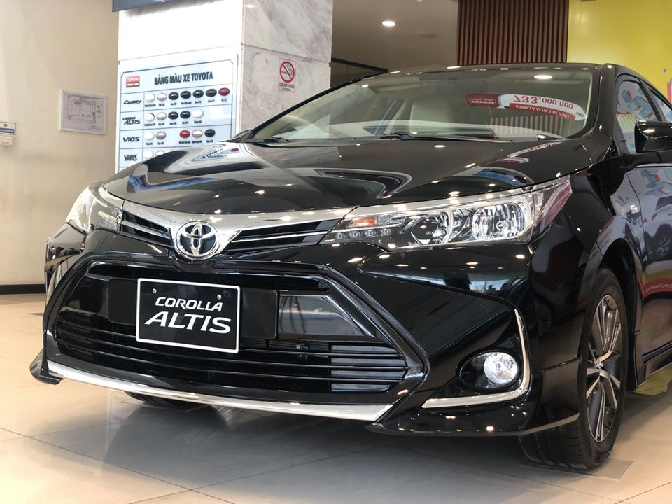 Review và báo giá Toyota Corolla Altis Đà Nẵng