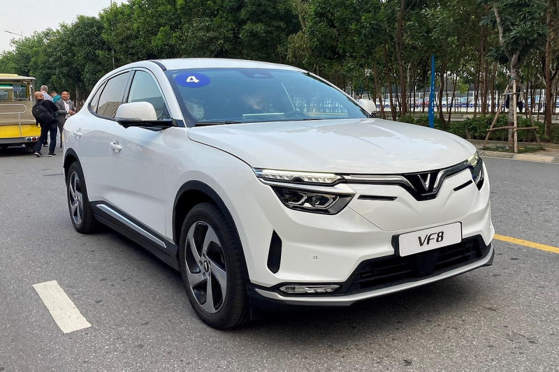 VF 8 - SUV điện cỡ D sang trọng, hiệu suất cao